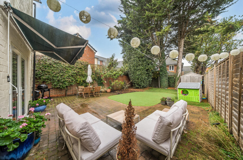 1375197-5-6908b7f...