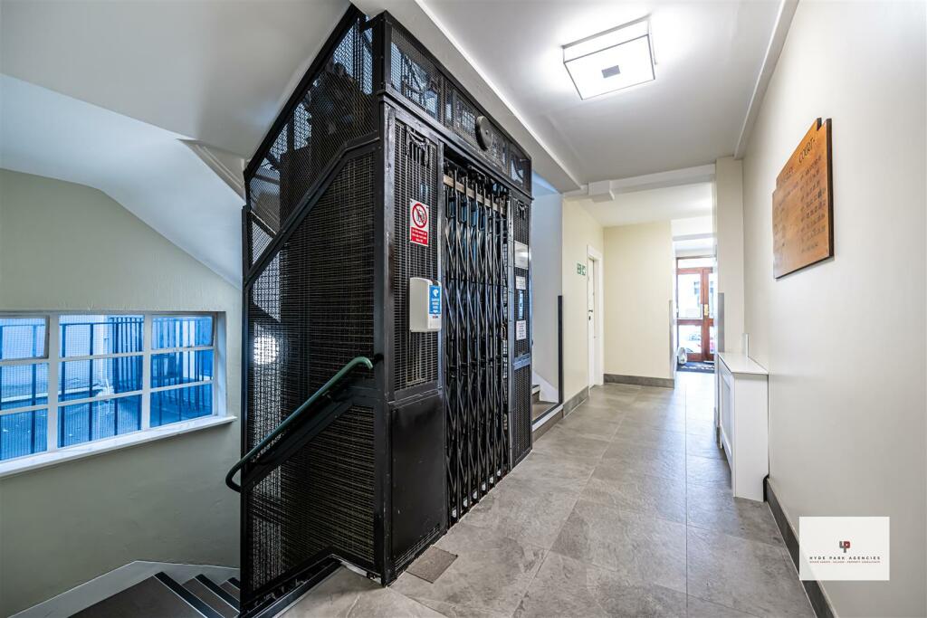 Hatherley Court 141-006 HR - HPA.jpg