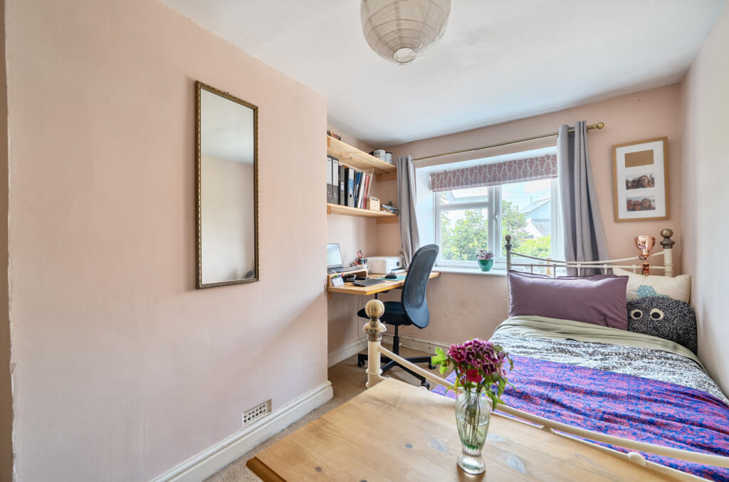 1311486-8-6851970...