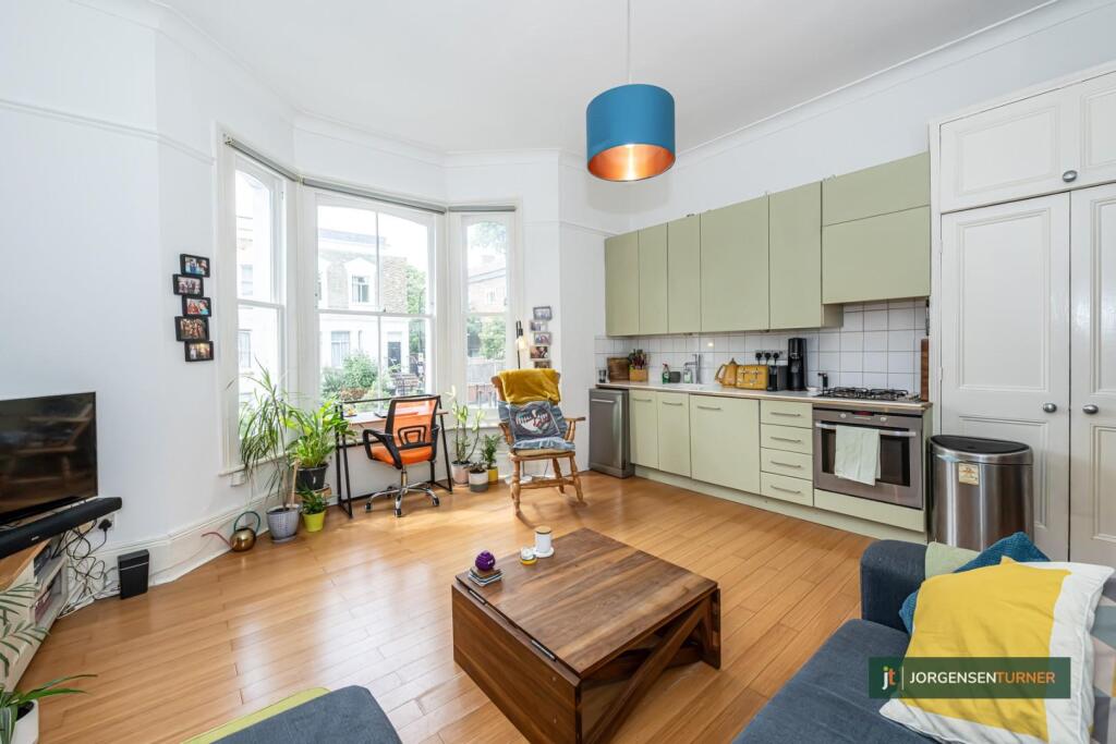 Lofus Road 96-005 LR - JT.jpg