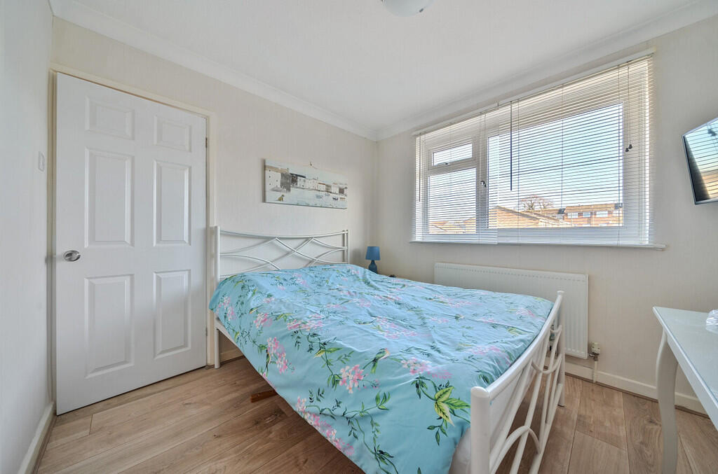 bedroom2-1