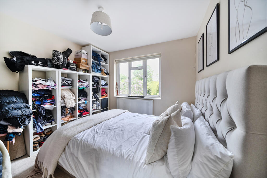 19-681a534b72738-...