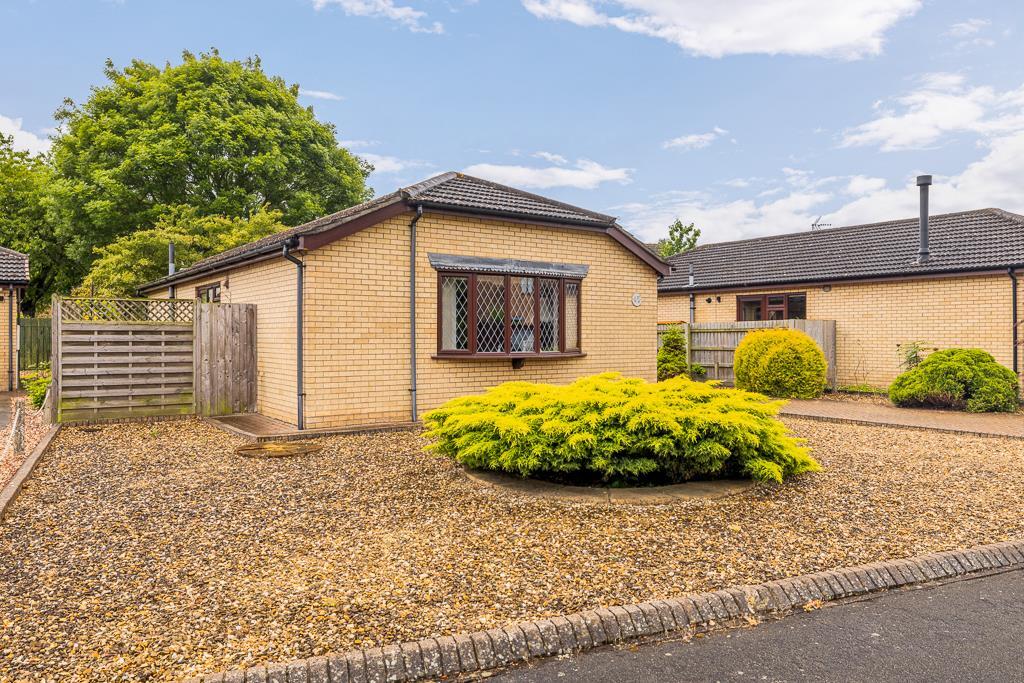 27 Rembrandt Way (Spalding)-1.jpg