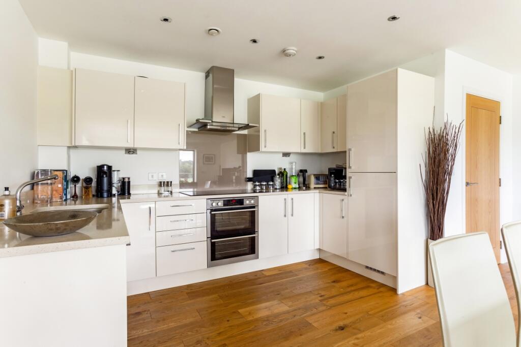 26 Cape Cross Hou...