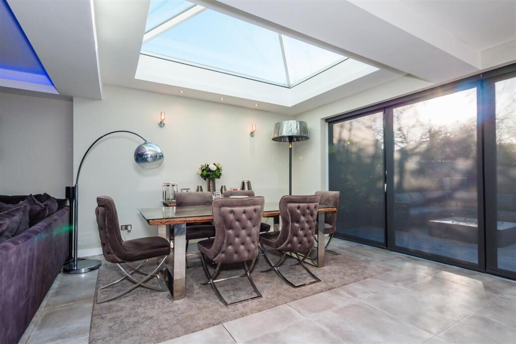 Open Plan Living Dining Kitchen 12