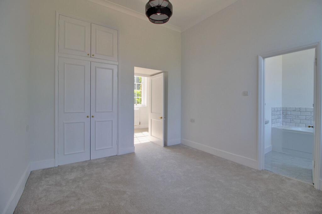 Master Bedroom with en-suite