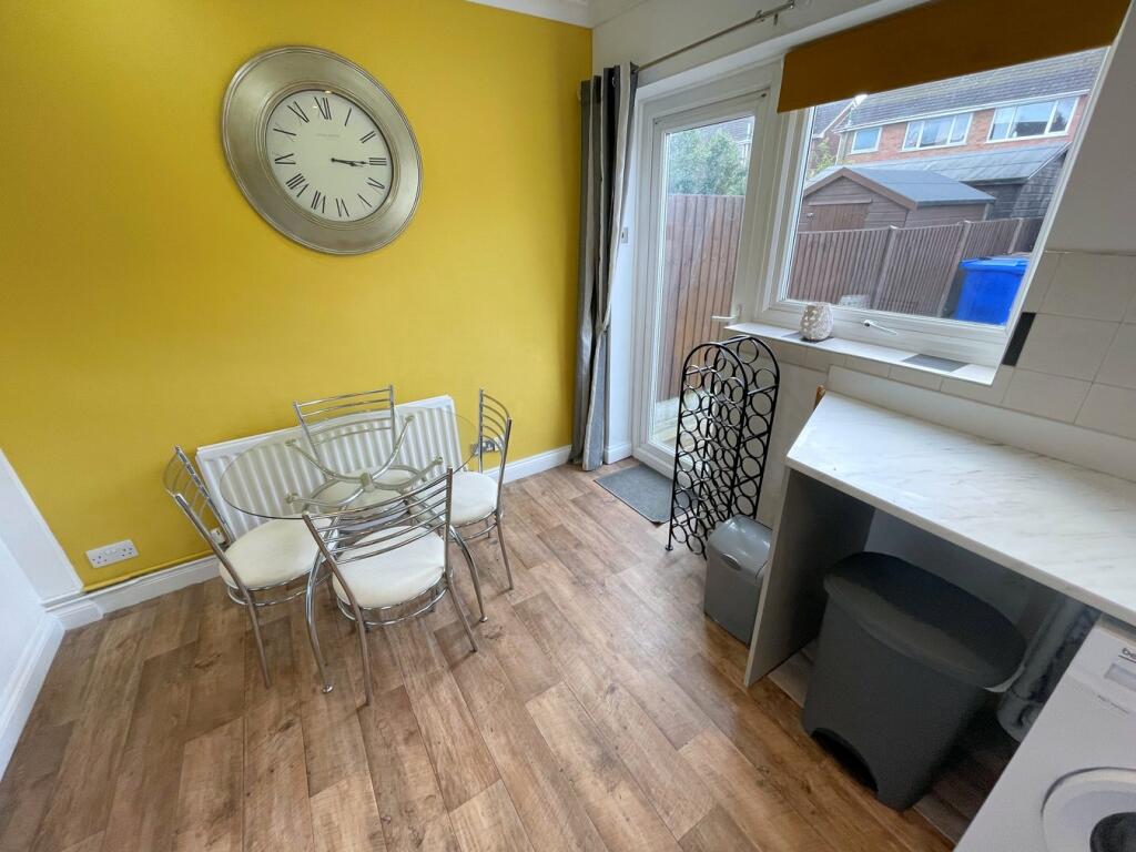 Fitted Kitchen/Dining Room