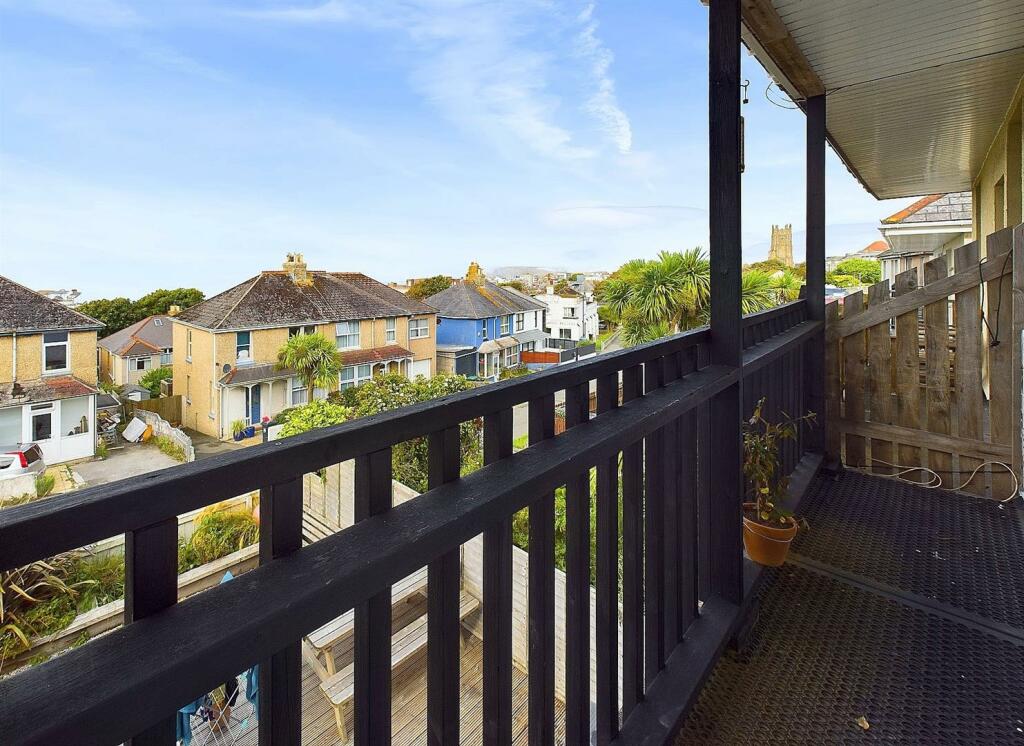 Balcony with views