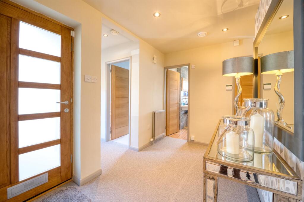 Entrance Hallway.jpg