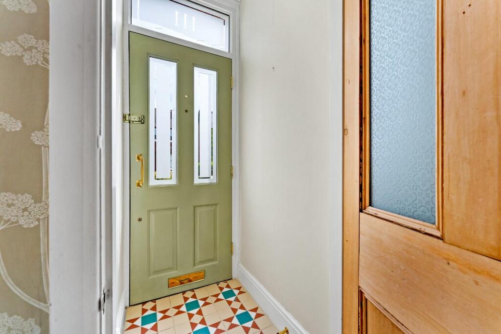 111 HEYES LANE-27.jpg