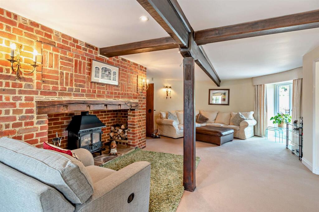 8653483-interior11-800.jpg