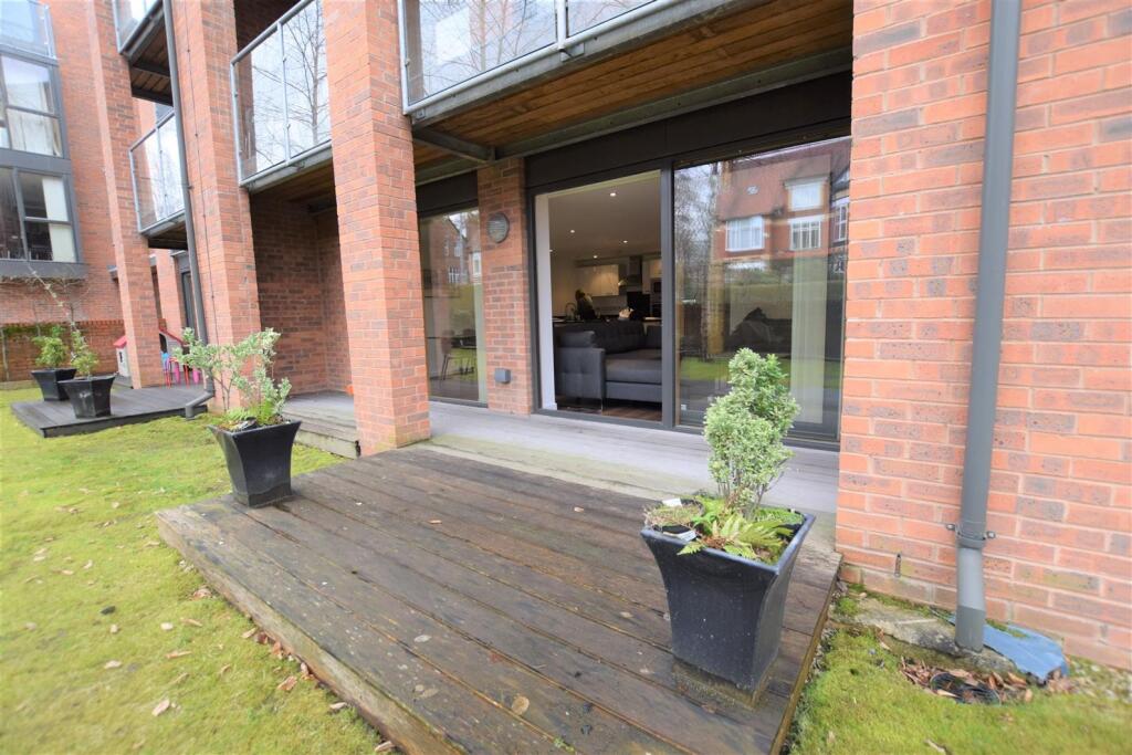 Decking area