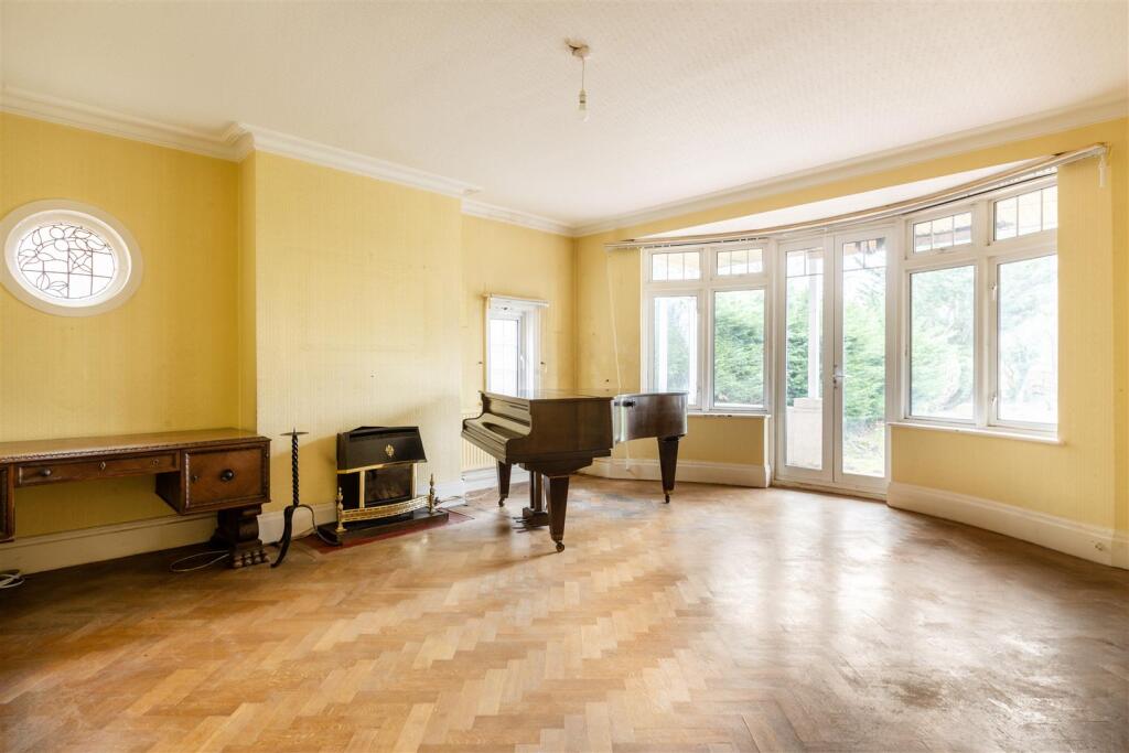 43 Croham Park Avenue-4.jpg