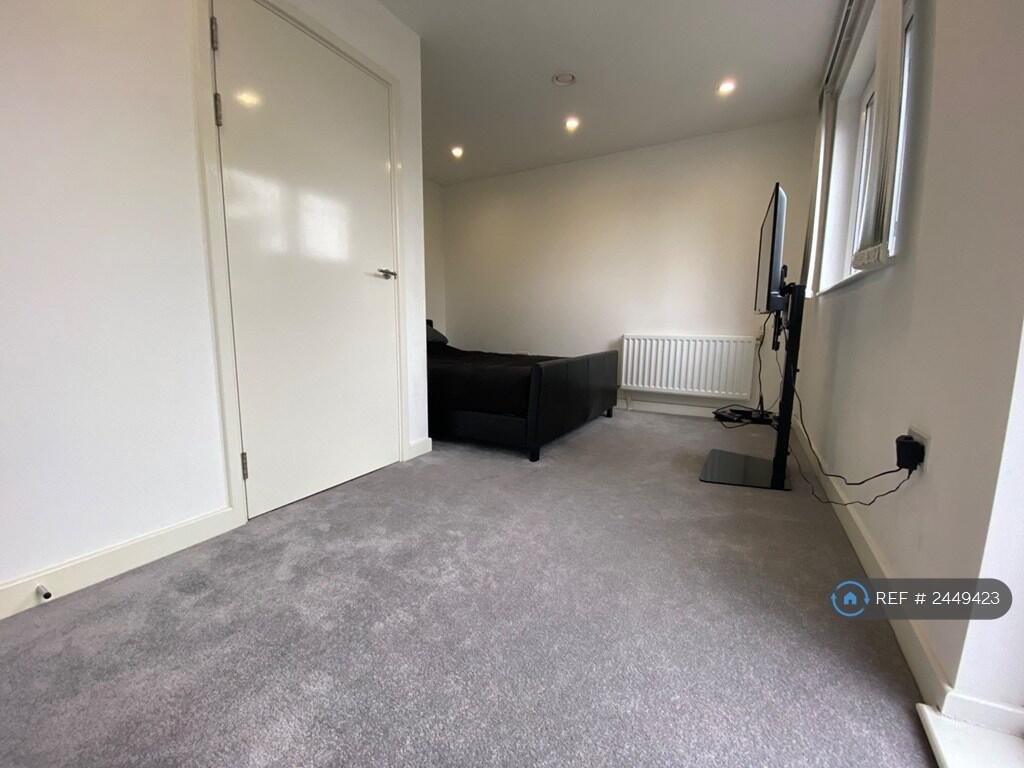 Double Bedroom