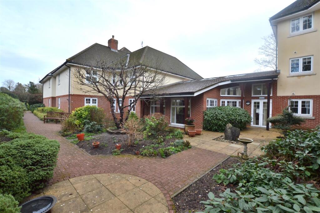 Communal Gardens 3.JPG