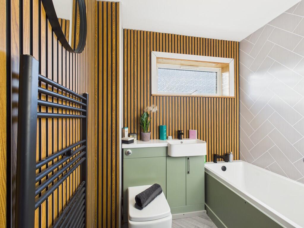 CAM05526G0-PR0069...