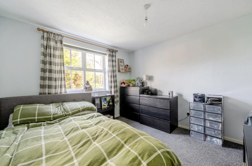 1394757-18-695e5d...