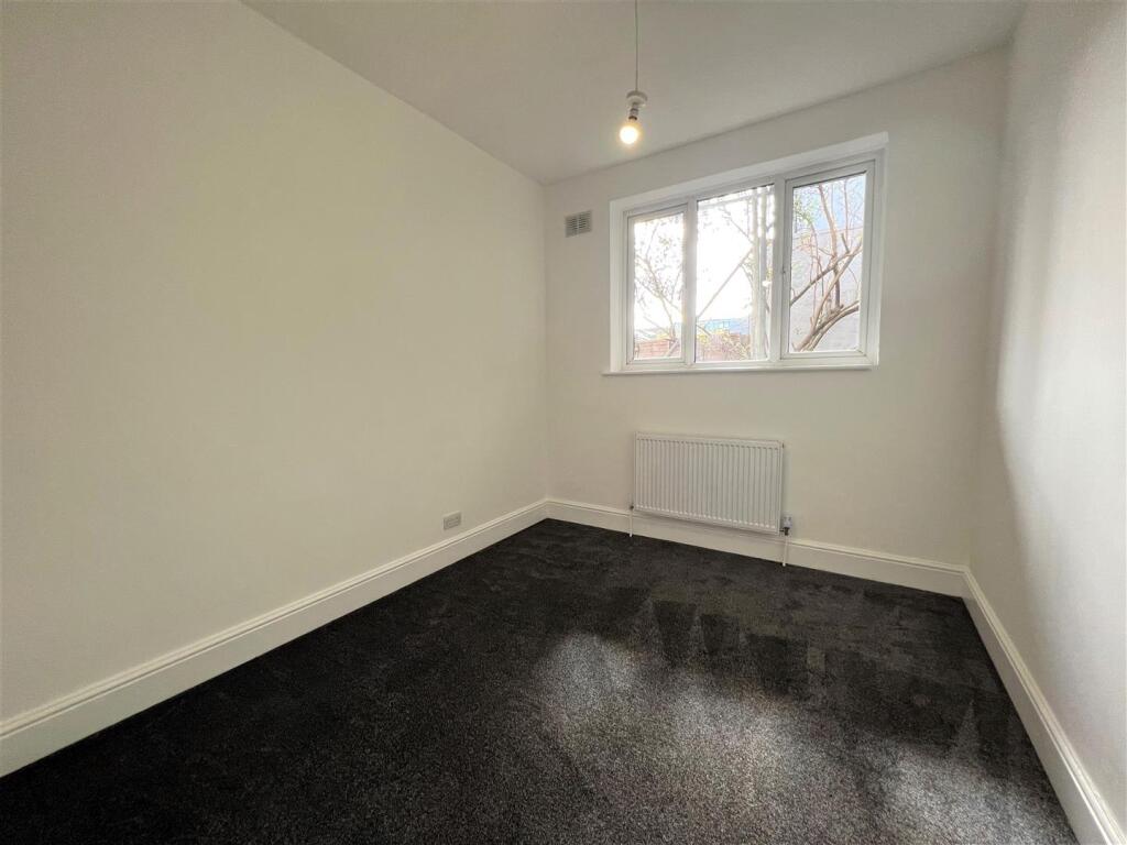 Bedroom.jpg
