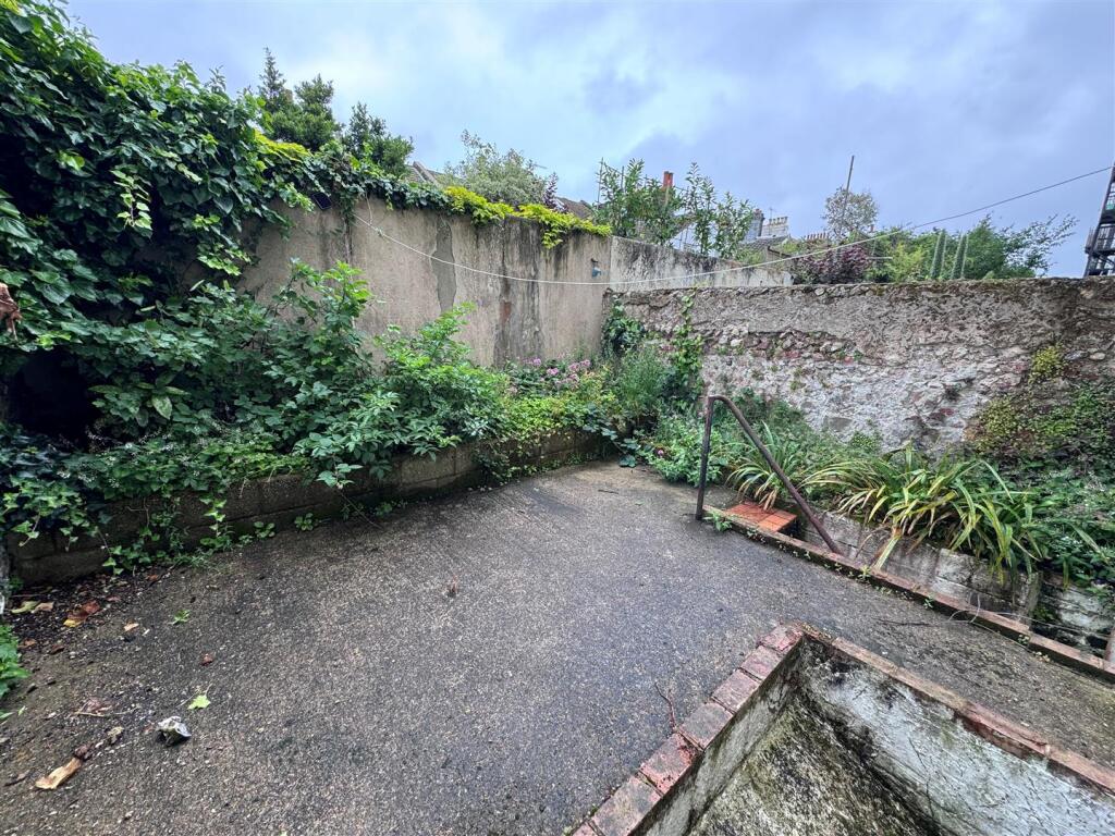 Basement 1 ABR Garden 2.jpg