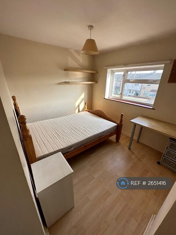 Bedroom2