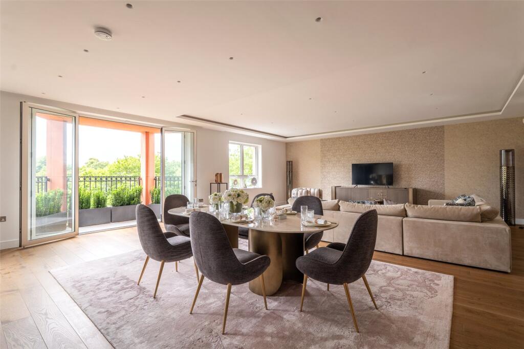 Large Reception Room