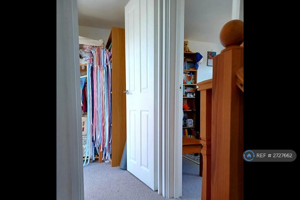 2nd Floor Landing