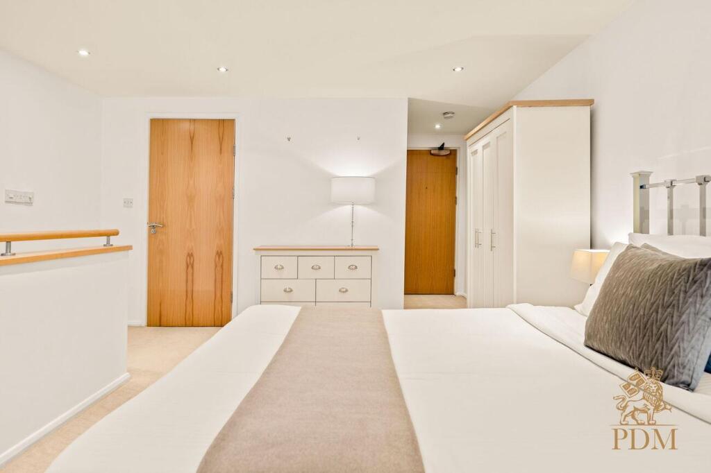 PDM Estates - 33 Adams Walk Fletcher Gate