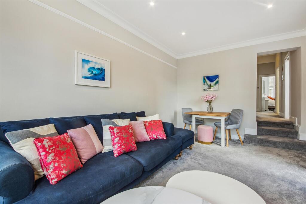 Arlington Gardens, W4 - FOR SALE