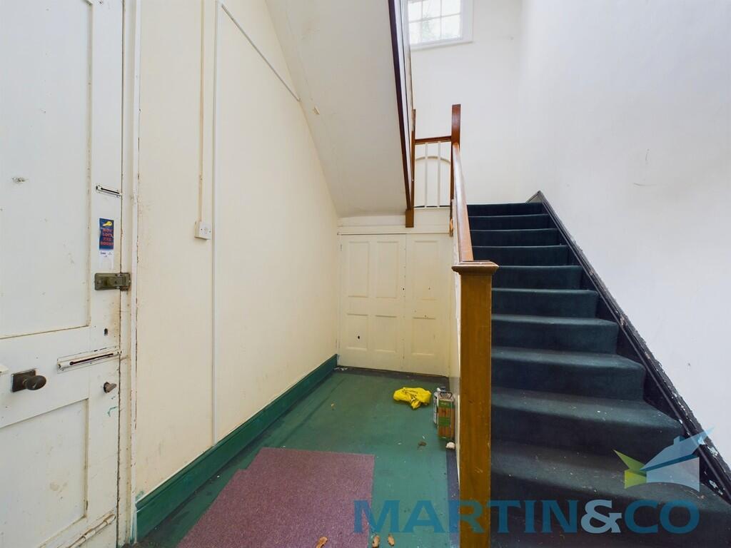 CAM01870G0-PR0155...