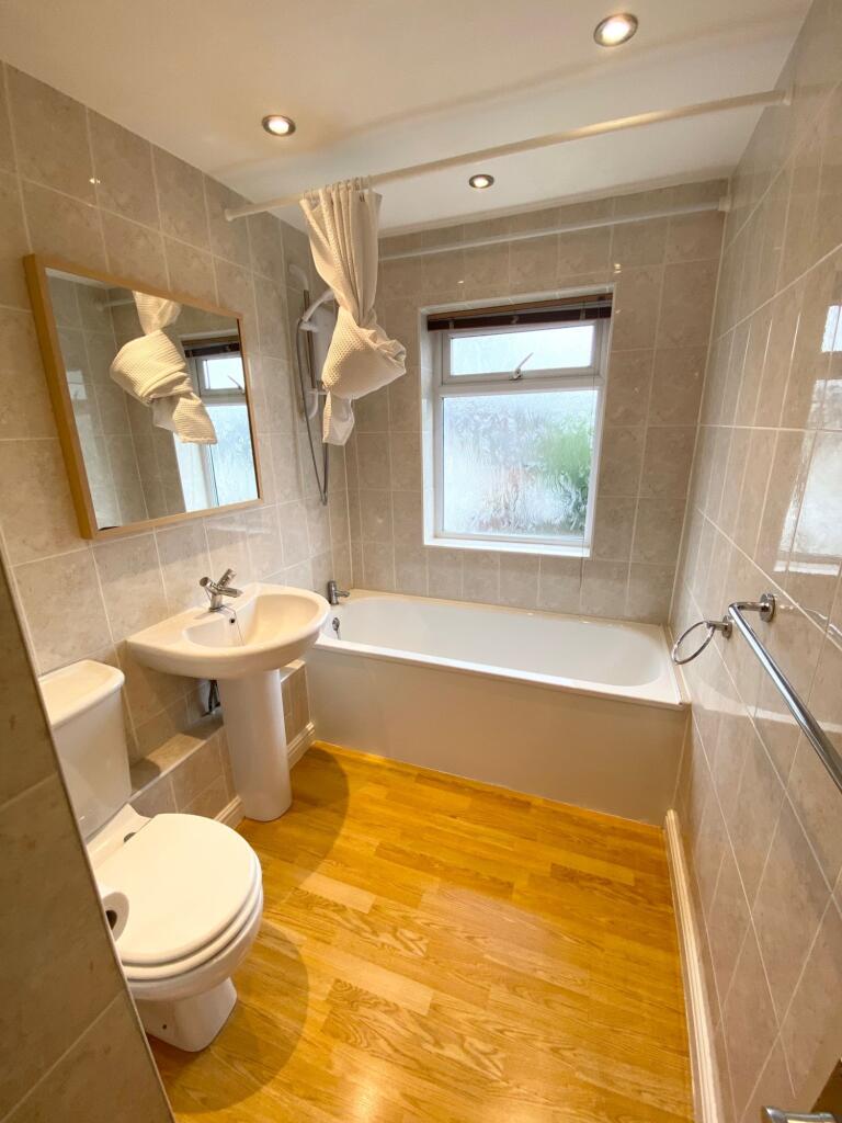7 Bathroom