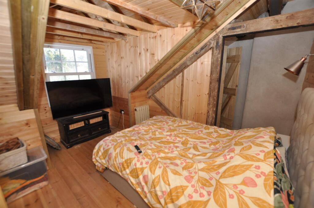 Front Bedroom 2