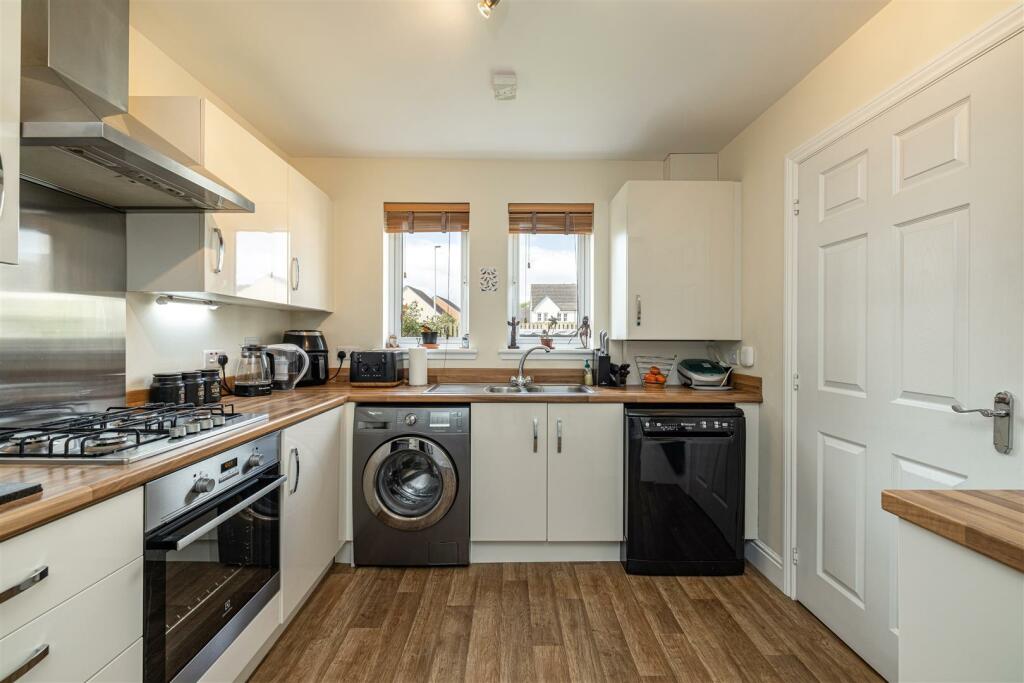 31 Redpath Crescent Galashiels 12.JPG