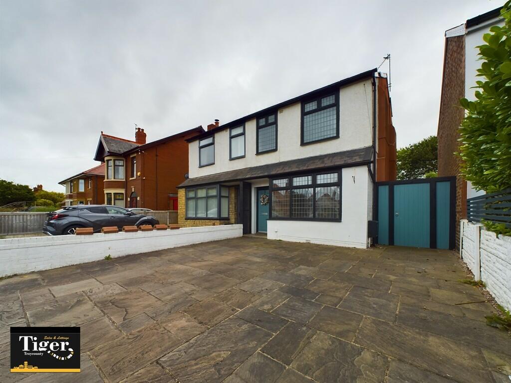 CAM02176G0-PR0279...