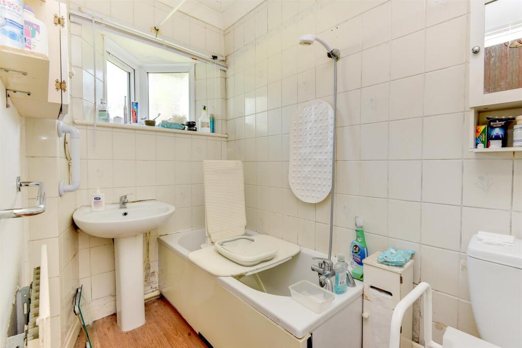 For Sale by Aspire Residential | Arundel Road