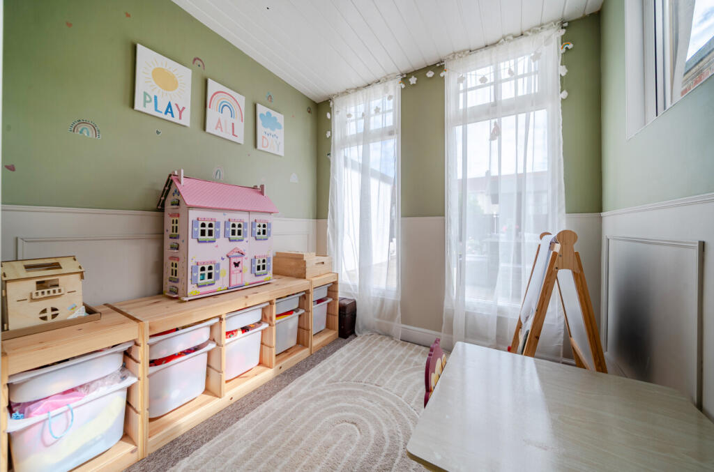 1326158-33-687921...