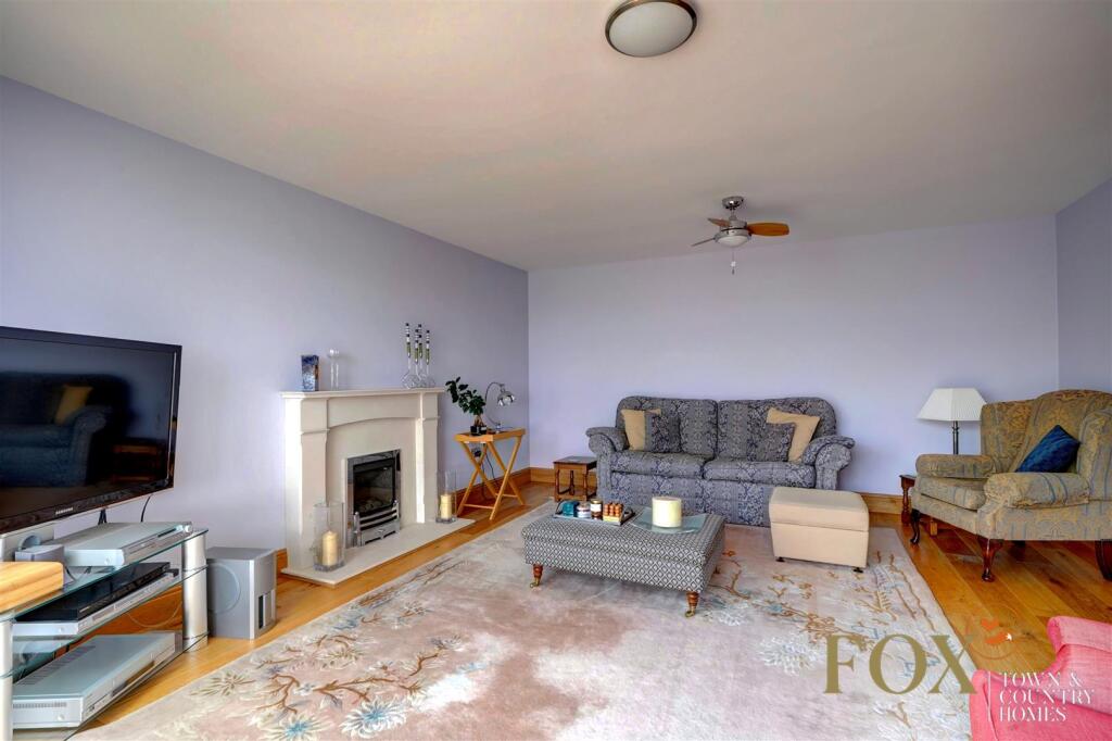 22 St Peters Rd (11).jpg