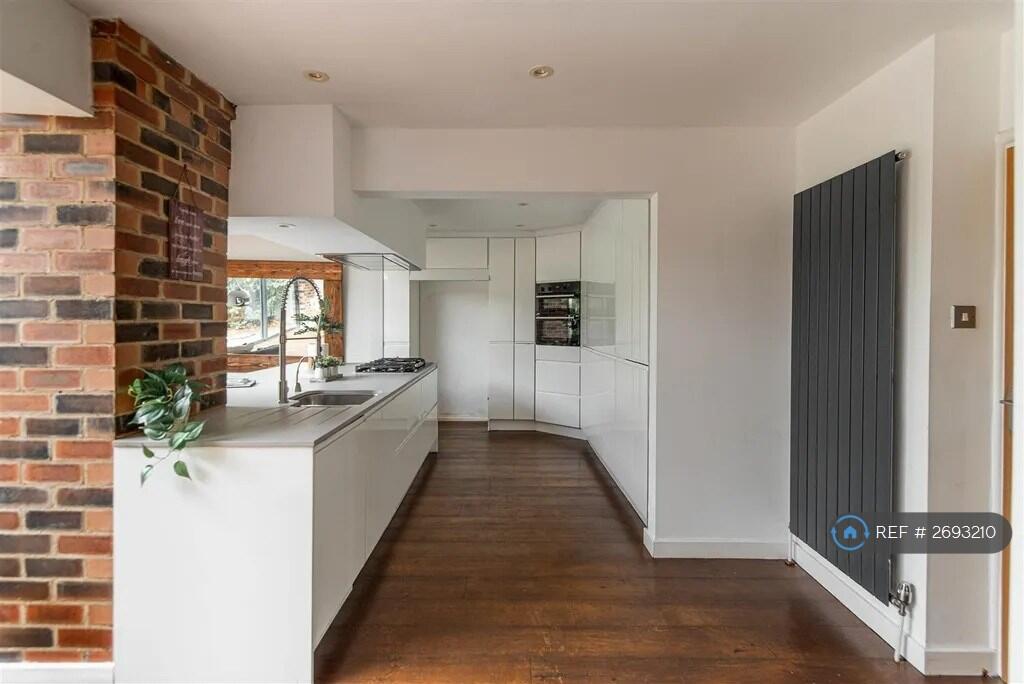Kitchen 2