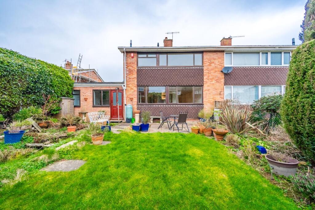 16 Waverley Road, Backwell, BS48 3LP EXTERIOR -15.