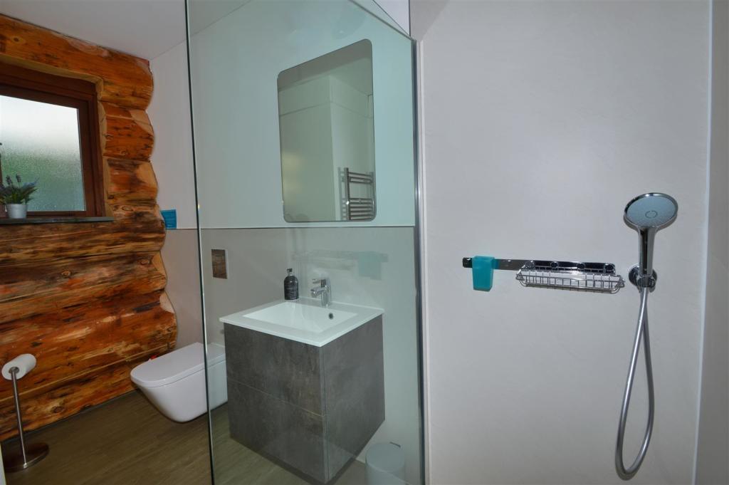 Lodge Bedroom 1 En Suite