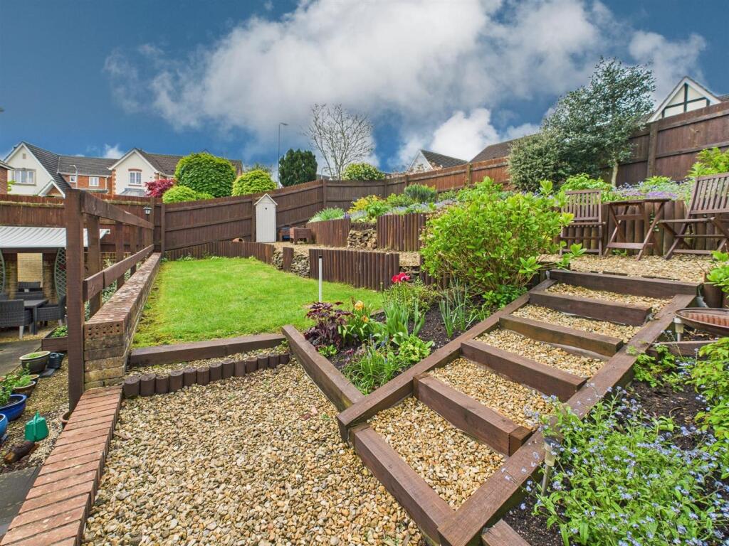GARDENS