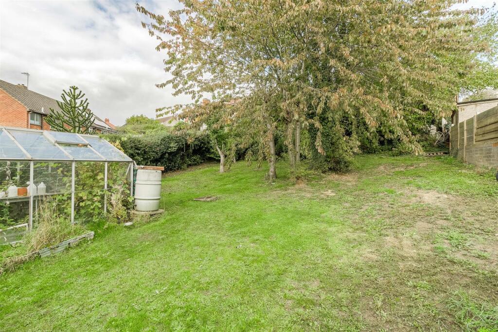 23 Coleshill Road, Hartshill