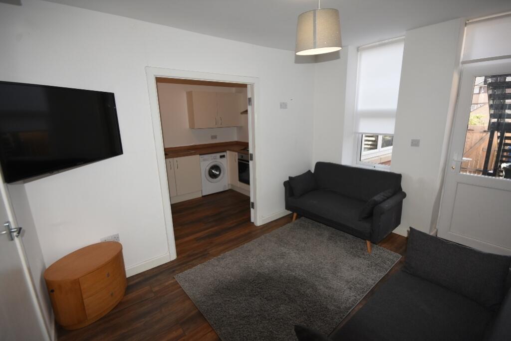 4 Claremont Rd05