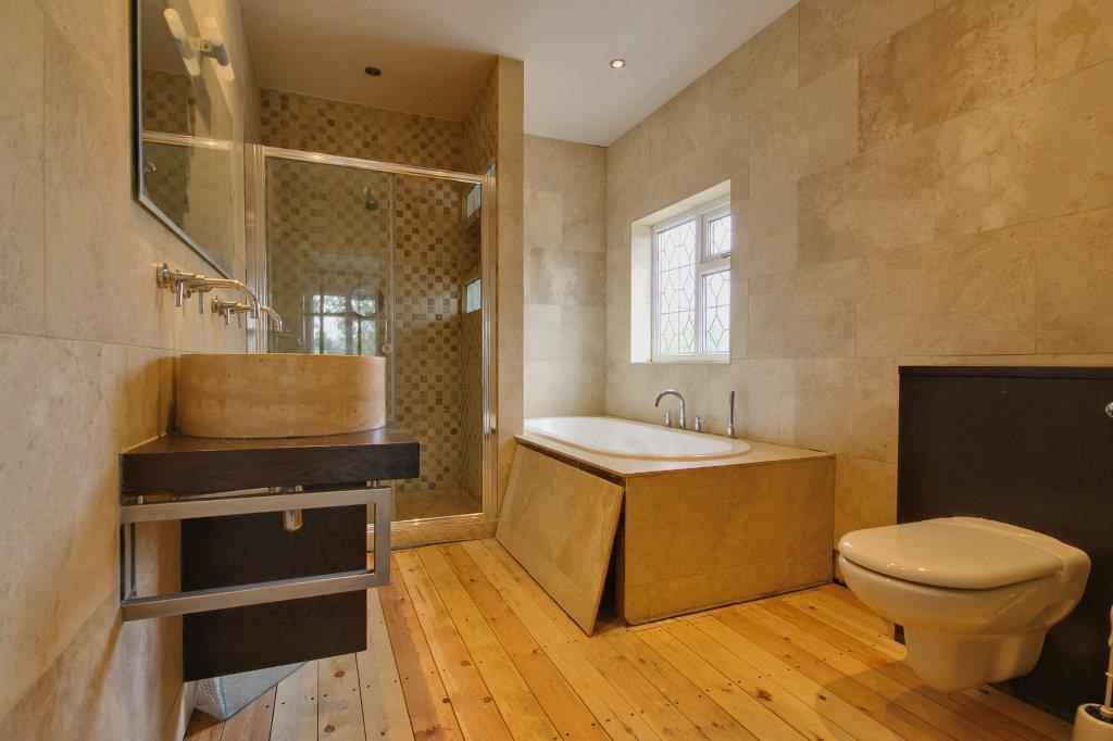En suite