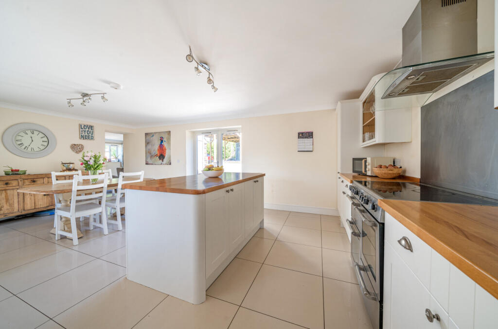 1295103-27-682722...