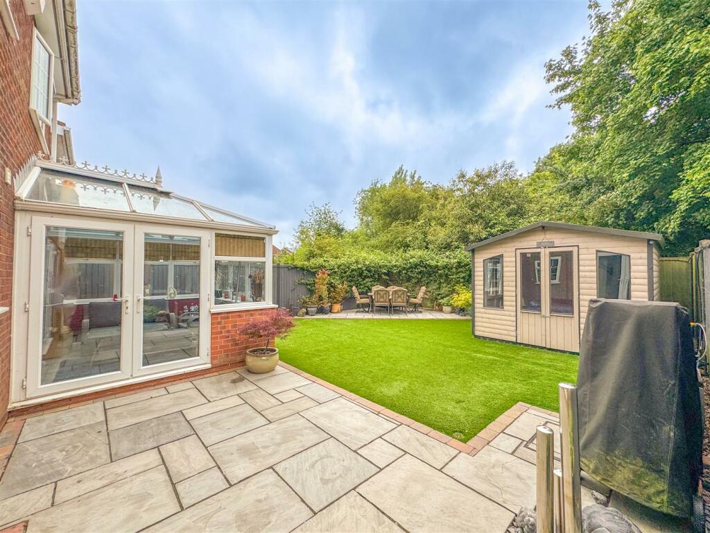 Wadebridge Drive - Image-41.jpg