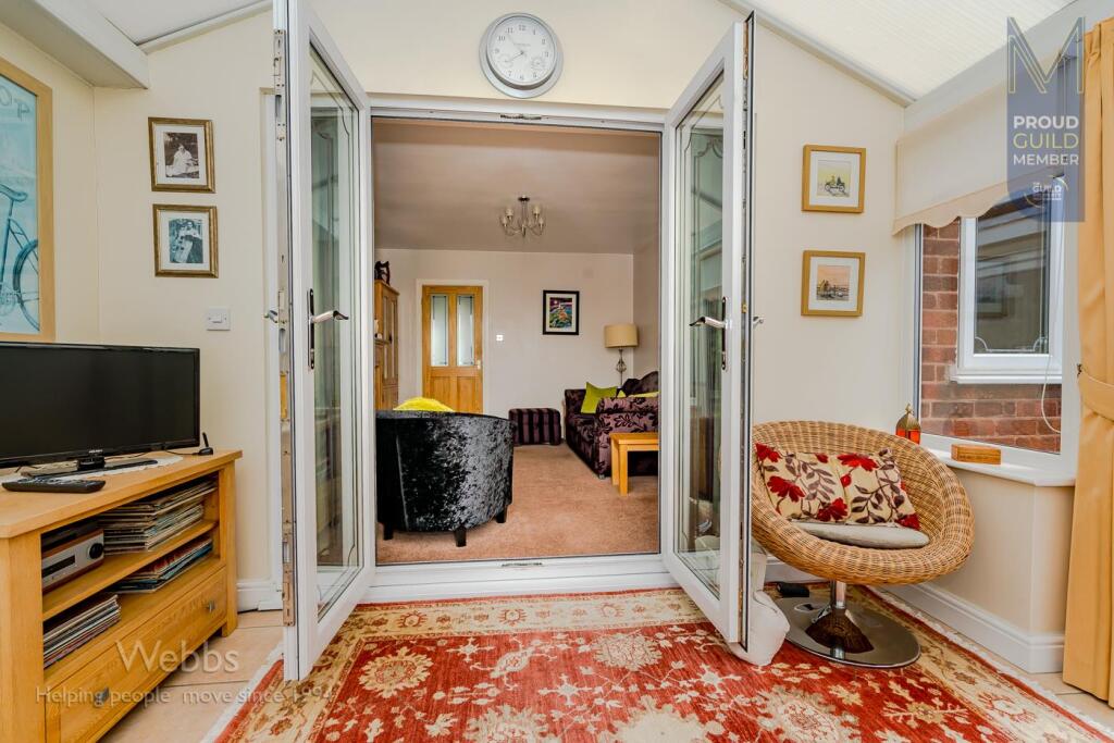 © Webbs Estate Agents ©  (305 of 28).jpg