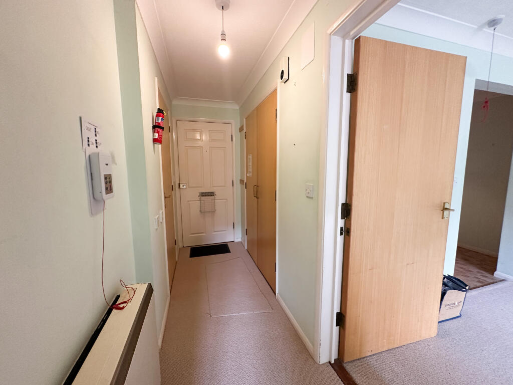 Entrance Hallway_edited