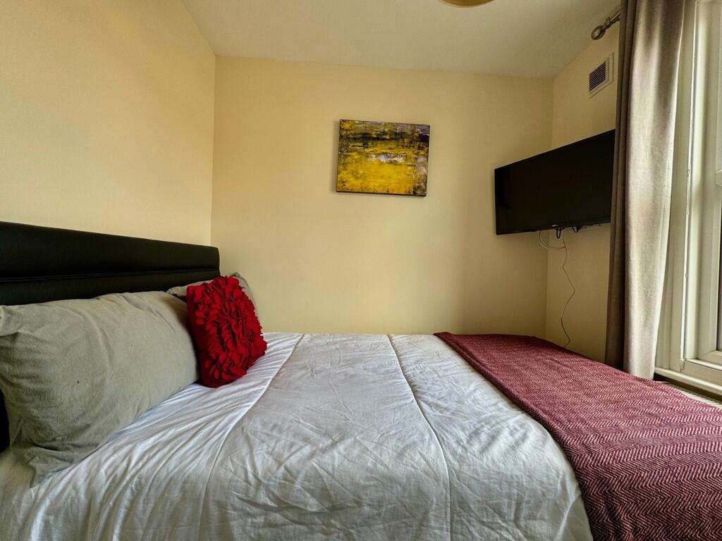 thumbnail_IMG_082...