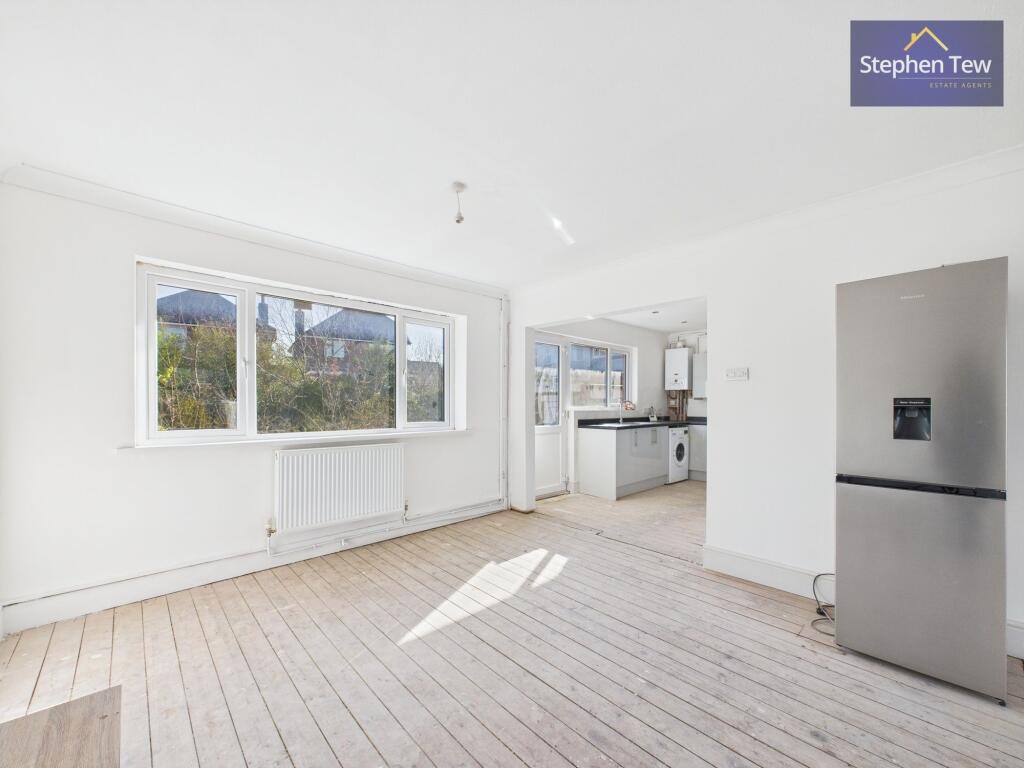 Open Plan Lounge/Dining Room