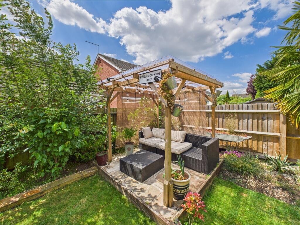 CAM04922G0-PR0028-STILL007